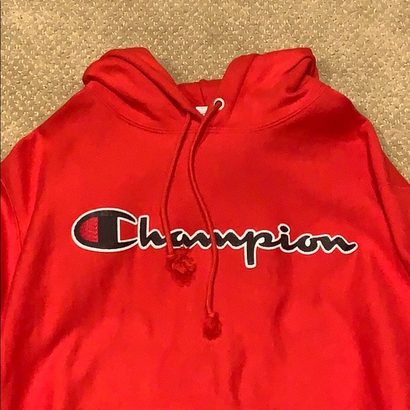 Champion Men’s Script Red Sweatshirt - Picture 2 of 3